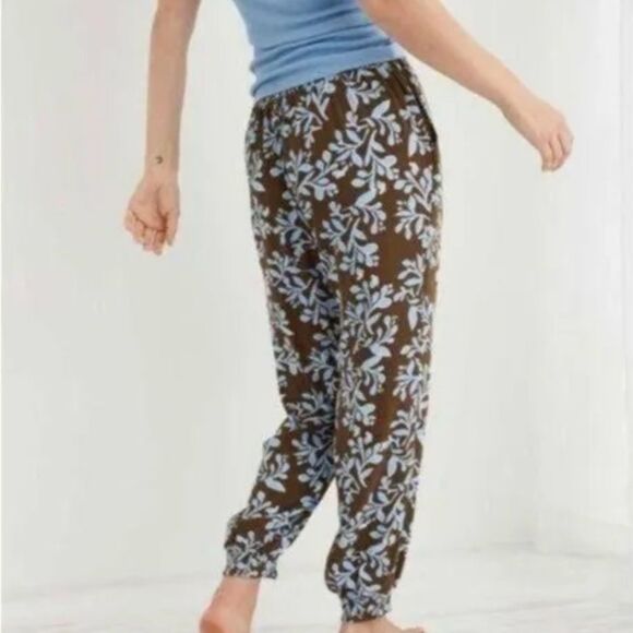 Aerie Homebody brown & blue floral tapered jogger pants (small) - Picture 1 of 8